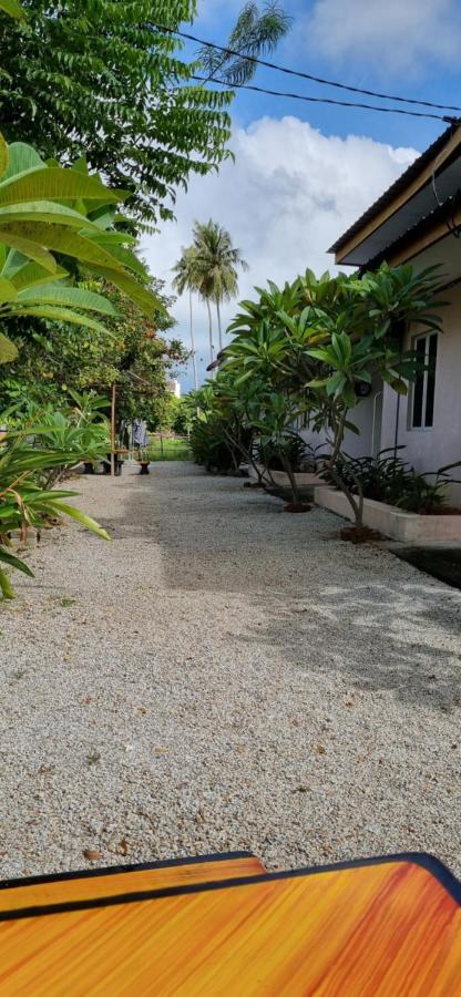 Seven Stones Langkawi Bed & Breakfast Pantai Cenang  Exterior photo