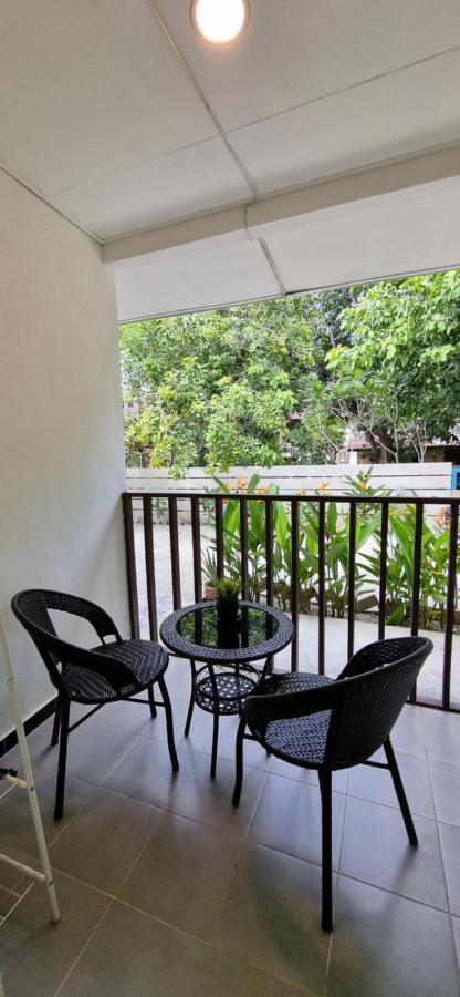 Seven Stones Langkawi Bed & Breakfast Pantai Cenang  Exterior photo