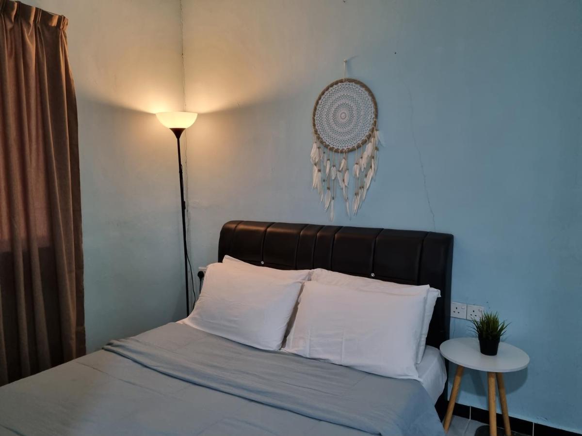 Seven Stones Langkawi Bed & Breakfast Pantai Cenang  Exterior photo