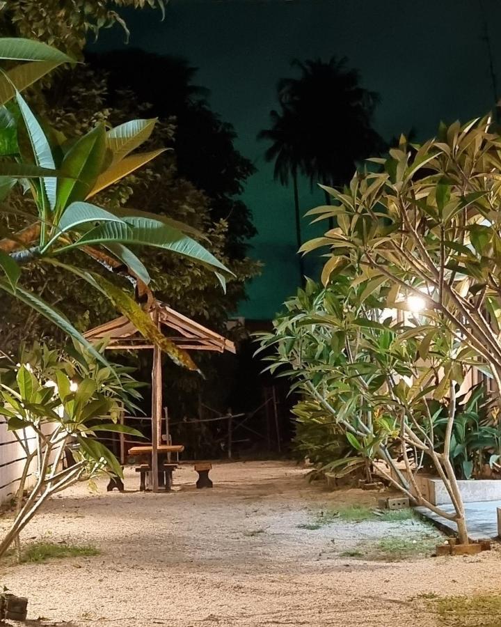 Seven Stones Langkawi Bed & Breakfast Pantai Cenang  Exterior photo