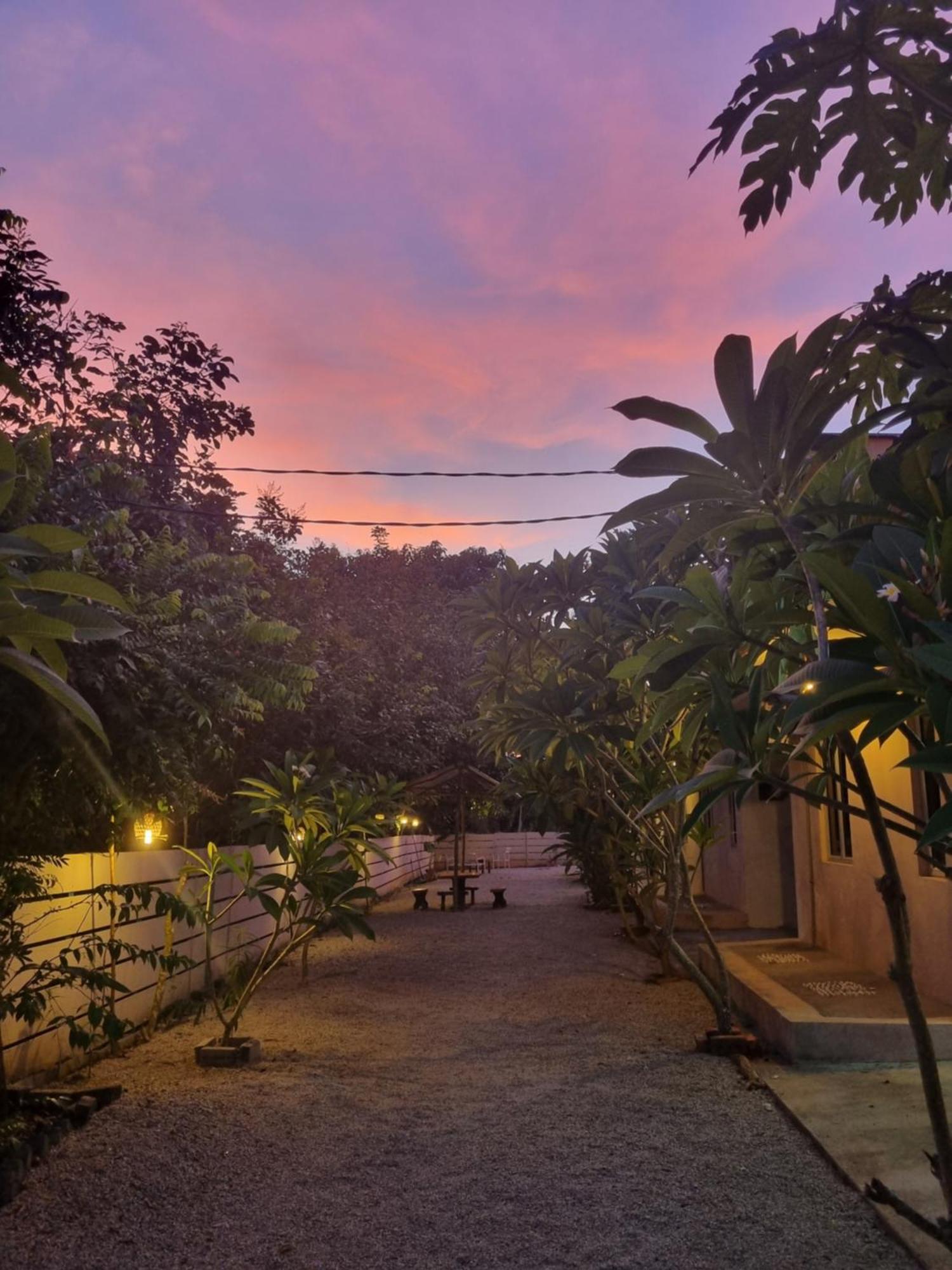 Seven Stones Langkawi Bed & Breakfast Pantai Cenang  Exterior photo